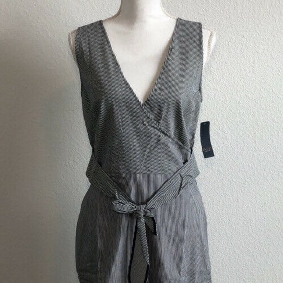 NEW! RACHEL ROY navy pinstripe v-neck ruffle dress - Picture 2 of 13